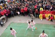 《不服小天王》游戏之花瓶姑娘曙光女神（以乐趣征服不服小天王，拯救曙光女神）